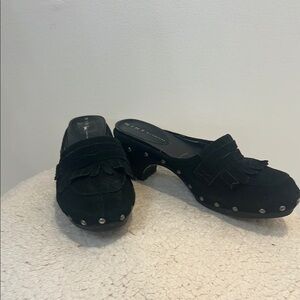 Nine & Company black  PO-NOWADAY-K leather clog size 8 in great condition!